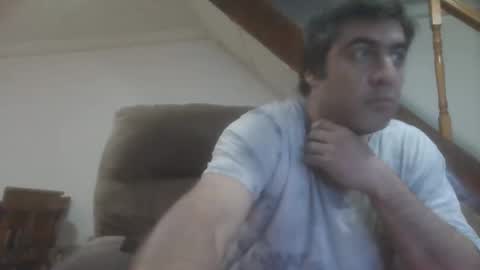 Snapshot of caravibugue chatting on 10-01-25, 03:12 caravibugue online show from 10-01-25, 03:12