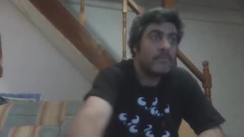 Snapshot of caravibugue chatting on 11-11-25, 04:12 caravibugue online show from 11-11-25, 04:12