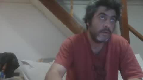 Snapshot of caravibugue chatting on 11-17-25, 05:35 caravibugue online show from 11-17-25, 05:35