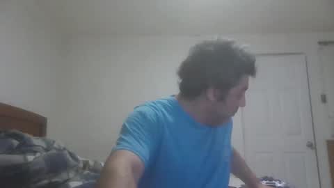 Snapshot of caravibugue chatting on 11-24-25, 08:03 caravibugue online show from 11-24-25, 08:03