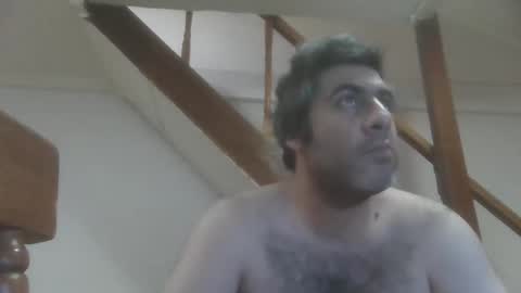 Snapshot of caravibugue chatting on 11-26-25, 11:28 caravibugue online show from 11-26-25, 11:28