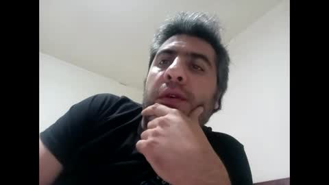 Snapshot of caravibugue chatting on 02-12-26, 07:36 caravibugue online show from 02-12-26, 07:36