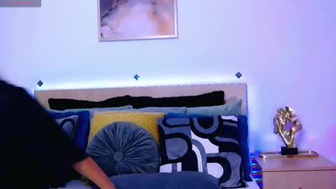 cardi_sin online show from 10-08-25, 03:53