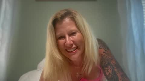 carebear5719 online show from 06-24-26, 08:52
