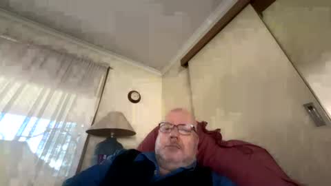 Snapshot of careroz chatting on 07-31-26, 02:33 careroz online show from 07-31-26, 02:33