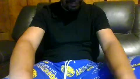 Adams huge online show from 06-18-26, 07:52