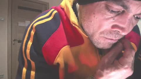 Laz online show from 03-01-25, 01:11