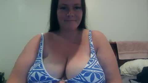 carinabro10 online show from 11-03-25, 02:35