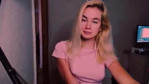 Carin online show from 09-16-25, 06:58