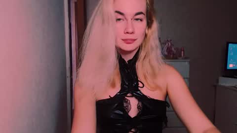 Carin online show from 11-05-25, 06:08