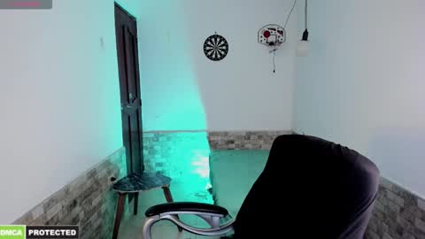 Carl online show from 12-05-25, 04:32