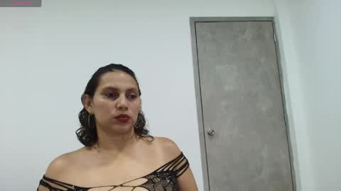 carlaantonellii online show from 04-16-26, 03:51