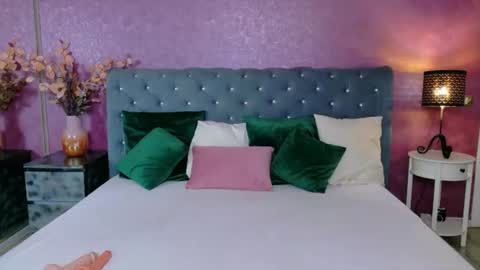 carlareys online show from 07-08-26, 04:06
