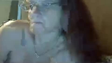 carleeswoman08 online show from 06-16-26, 11:46