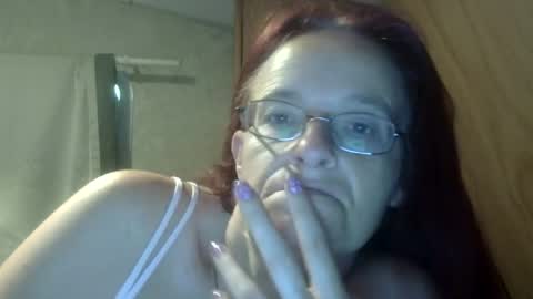 carleeswoman08 online show from 06-26-26, 11:36