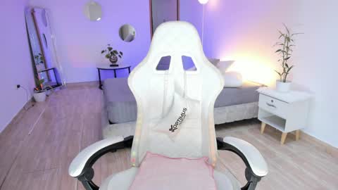 Alejandra online show from 05-23-26, 11:53