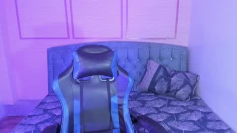 CARLYE   online show from 01-15-25, 11:10