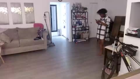 Snapshot of carliecreams chatting on 09-26-25, 12:47 Carlie online show from 09-26-25, 12:47