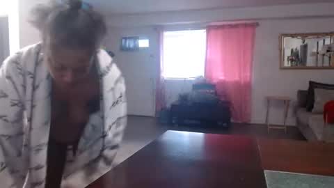 Carlie online show from 02-17-26, 01:51