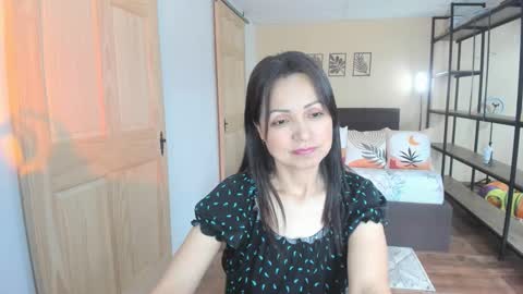 carlin1511 online show from 12-22-25, 09:45