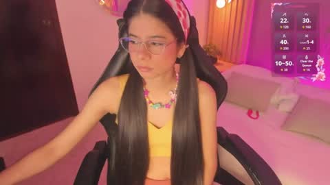 C A R L I N A online show from 06-12-26, 12:37