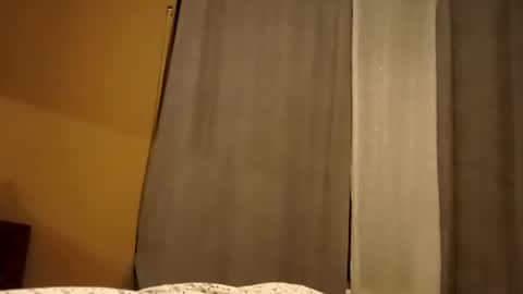 carlitito1 online show from 02-10-25, 08:20