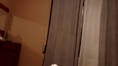 carlitito1 online show from 10-02-25, 08:21