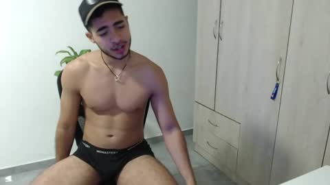 Carlitos online show from 07-24-26, 03:48