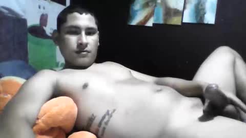 carlos221230807825 online show from 05-18-26, 07:58