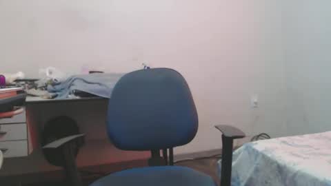 carlos online show from 03-25-26, 06:47