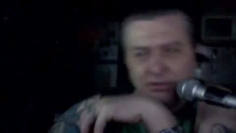 carlos712009 online show from 05-18-26, 06:41