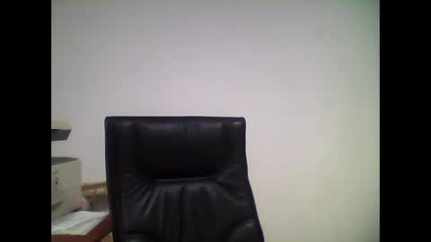 carlos8711 online show from 04-30-26, 08:09