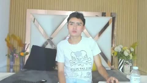CarlosANDMaicol online show from 07-25-26, 07:33