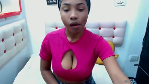 CarlotaDivaxxx online show from 06-15-26, 03:36