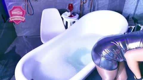Carla Carla  I am sensual goddes and i was born for loveworshipping and enjoyment. online show from 06-11-26, 12:43