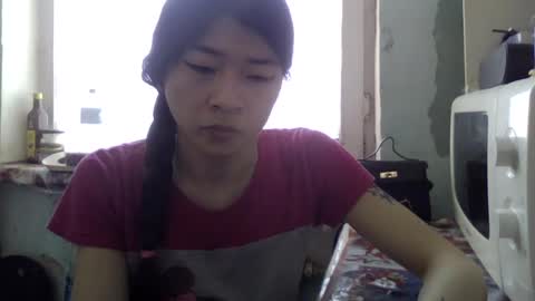 CarlyJoy online show from 02-20-25, 07:23