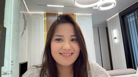 Snapshot of carlynputhiyamadam chatting on 05-28-26, 09:06 Alisa online show from 05-28-26, 09:06