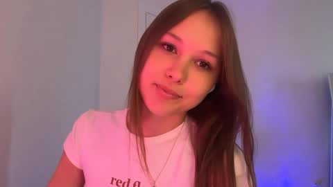 Snapshot of carmanmarkman chatting on 06-07-26, 12:31 Nelly online show from 06-07-26, 12:31