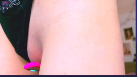 Snapshot of carmen__crybaby chatting on 05-23-26, 09:08 carmen__crybaby online show from 05-23-26, 09:08