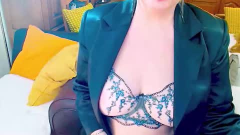 Carmen online show from 02-14-26, 09:50