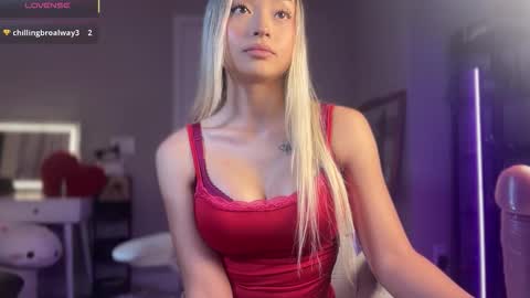 carmenxrose online show from 10-25-25, 11:43