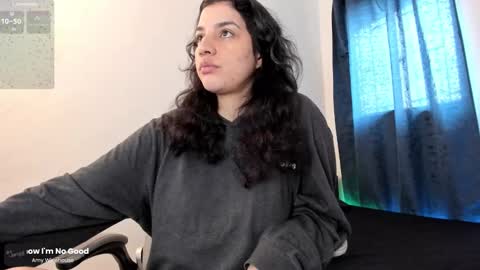 Snapshot of carmesix__ chatting on 02-11-25, 03:18 carmesix__ online show from 02-11-25, 03:18