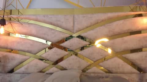 caro_giraldo_ online show from 10-29-25, 11:23