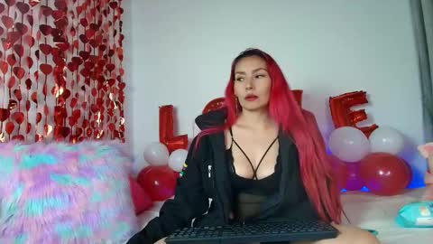 Snapshot of carol_love11 chatting on 02-18-25, 02:49 Carol love11 online show from 02-18-25, 02:49