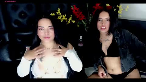 Carolaine01 online show from 03-05-25, 11:16