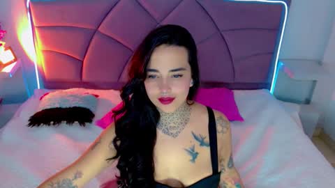 Carolaine01 online show from 10-16-25, 08:32