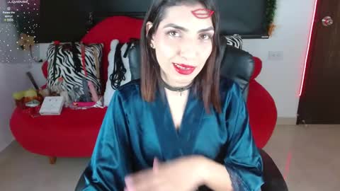 Caroline online show from 01-06-25, 02:14