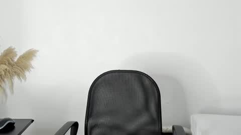 Snapshot of carolay759687 chatting on 01-09-25, 03:36 carolay759687 online show from 01-09-25, 03:36