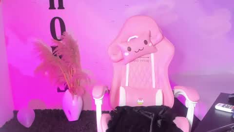 Snapshot of carolay759687 chatting on 02-22-25, 07:23 carolay759687 online show from 02-22-25, 07:23