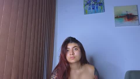carolay759687 online show from 11-18-25, 07:57